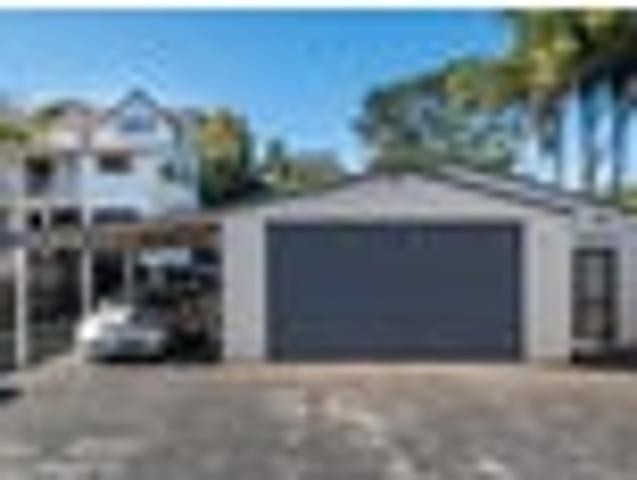 House for sale in Whangaparaoa
