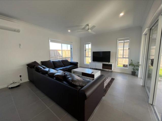 House for rent in Kings Creek, Queensland