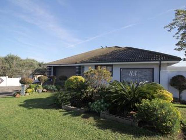 House for sale in Groot Brak Rivier, Western Cape