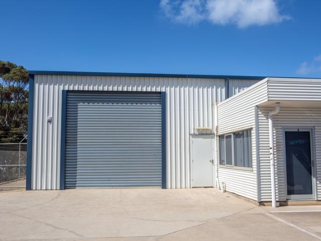 Warehouse for rent in Horseshoe Creek, South Australia