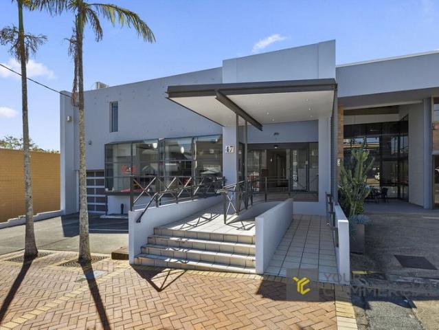 Office for rent in Toombul, Queensland