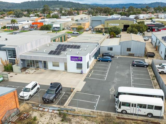 Office for sale in Wodonga, Victoria