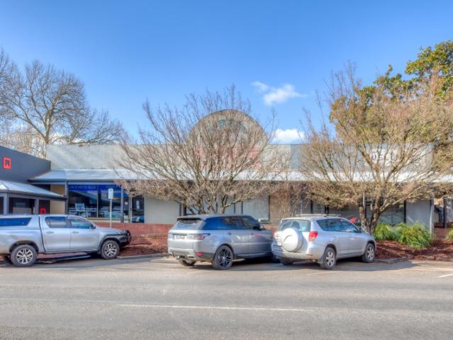 Office for sale in Bright, Victoria