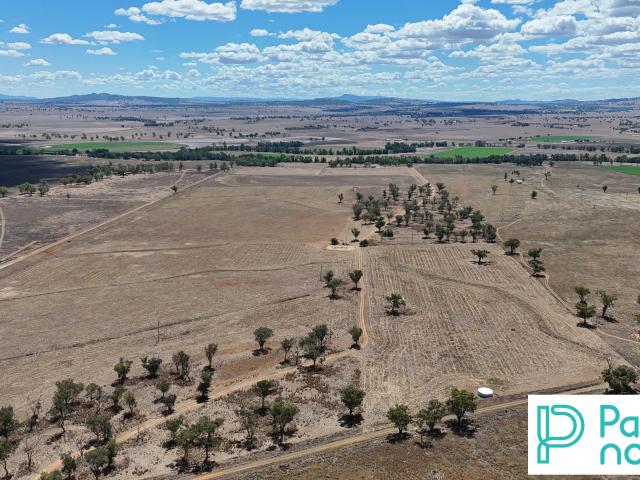 Cottage for sale in Tamworth, Tamworth Regional Council