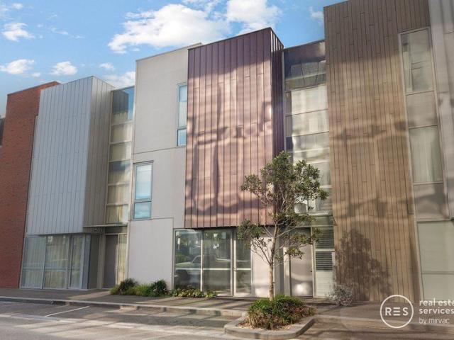 Townhouse for sale in Camerons Creek, Victoria