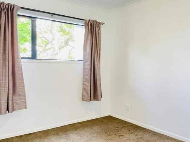 Apartment for rent in Owhata, Oroua County