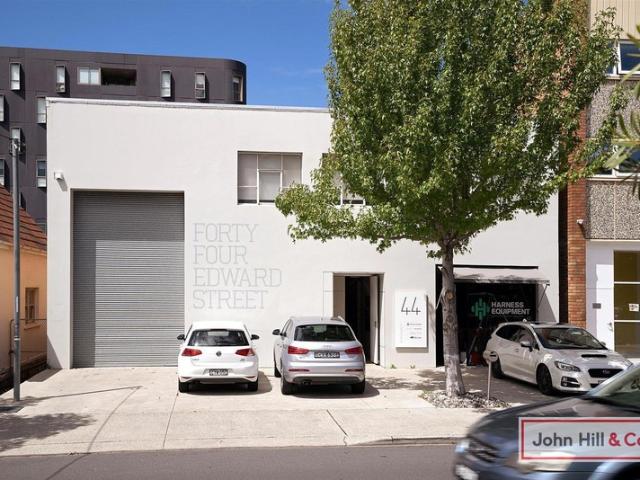Warehouse for rent in Sydney, New South Wales