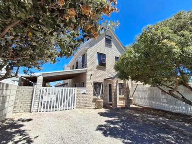 House for sale in West Coast, Britannia Bay