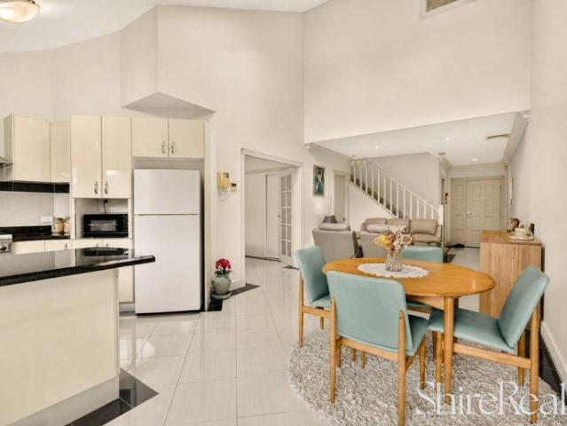 Townhouse for rent in Castle Hill, Sydney