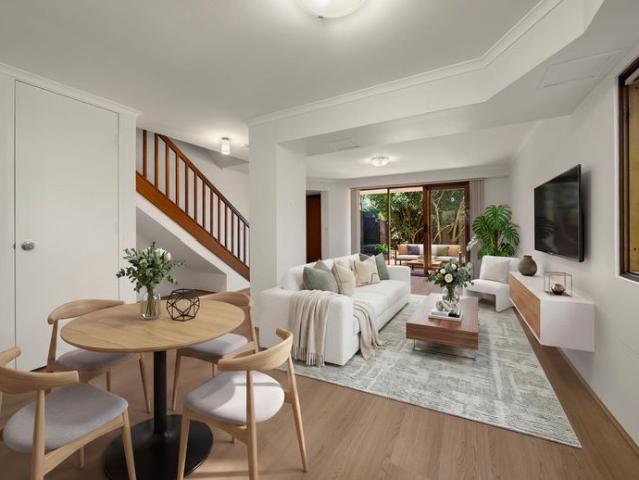 Townhouse for rent in Sydney, New South Wales