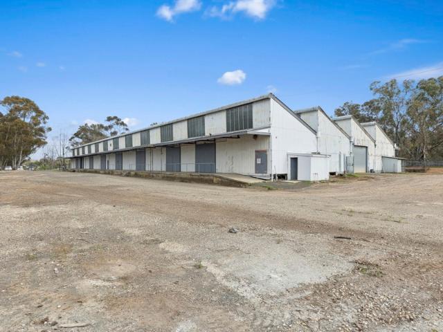 Warehouse for sale in Seymour, Victoria