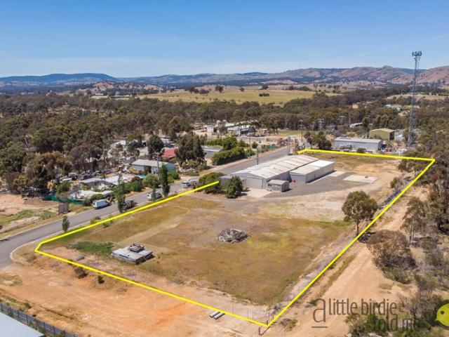 Warehouse for rent in Seymour, Victoria
