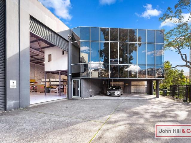 Warehouse for rent in Sydney, New South Wales