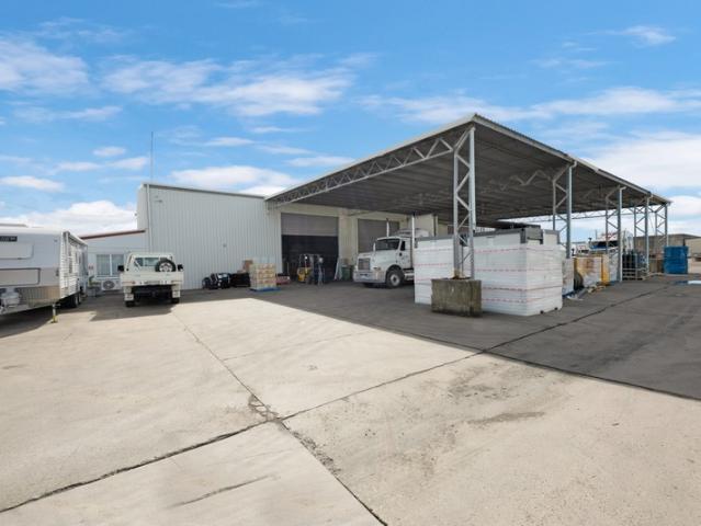 Warehouse for rent in Townsville, Queensland