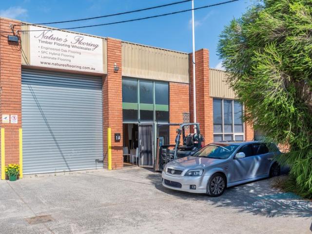 Warehouse for rent in Camerons Creek, Victoria