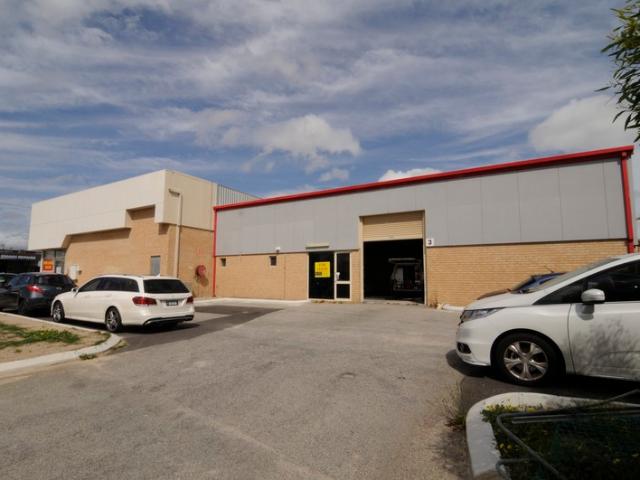 Warehouse for rent in Willetton, Western Australia