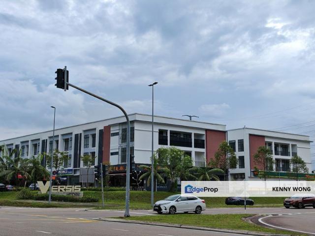 Shop for sale in Versis Medini, Iskandar Puteri