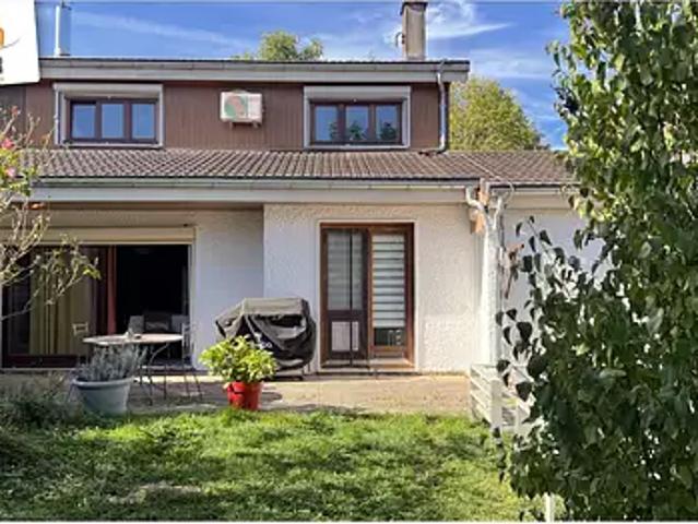 Maison location à Les Genévriers, Versonnex
