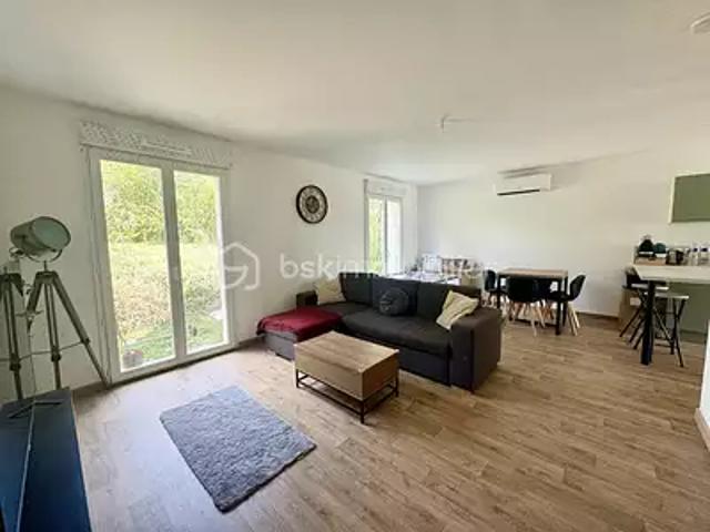Maison vente à Évry, Vert-le-petit