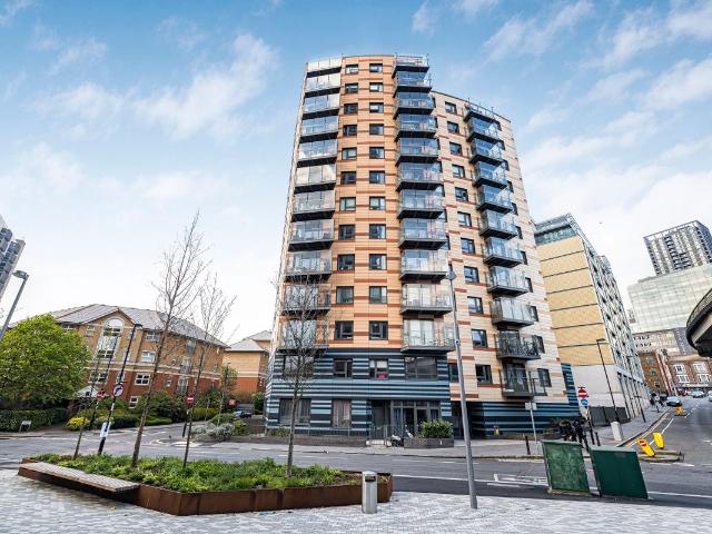 Apartment for rent in London Borough of Croydon, Greater London