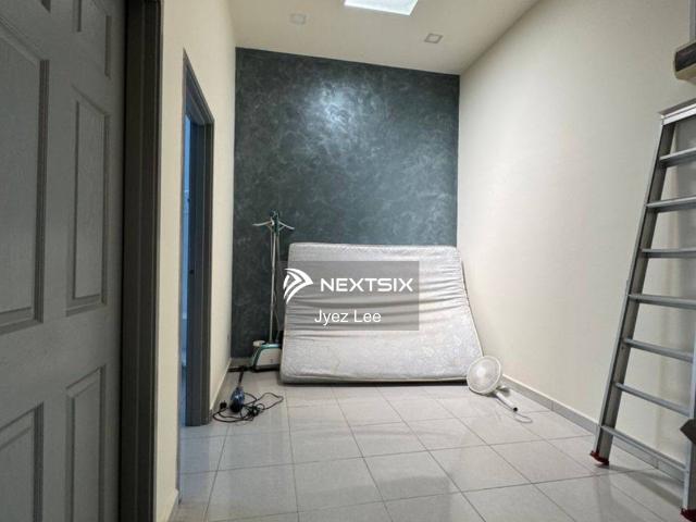 Residential House for sale in Country Heights Damansara, Kuala Lumpur