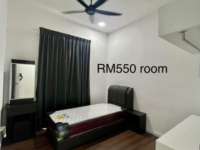 Room for rent in Wellesley, Penang