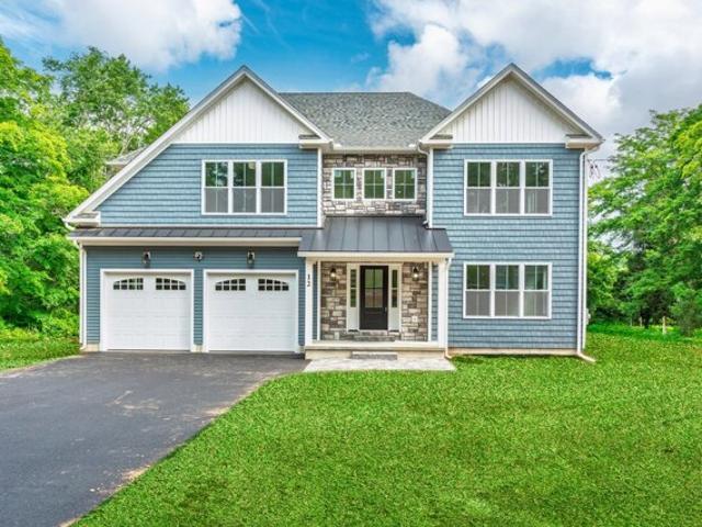 House for sale in Avon, Connecticut