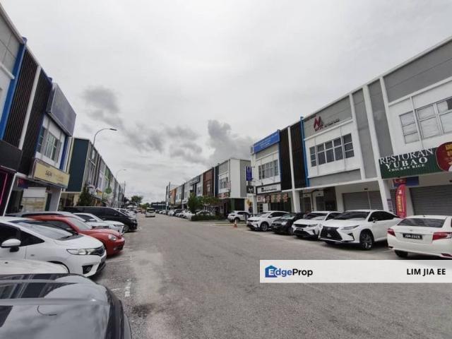 Shop for sale in Kulai, Johor