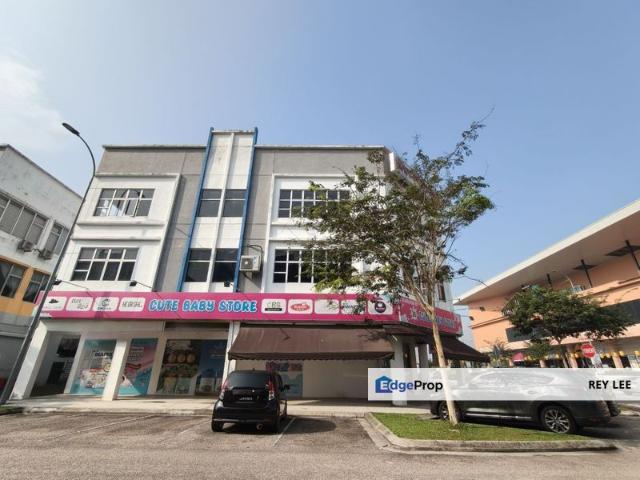 Shop for rent in Pusat Komersial Indah, Kulai