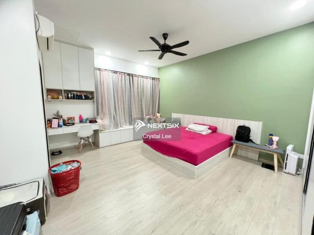 Shop for sale in Johor
