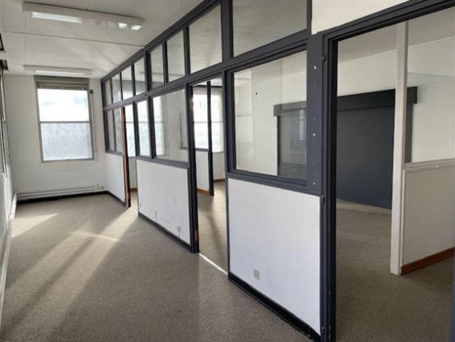 Büro mieten in Orbe, Waadt