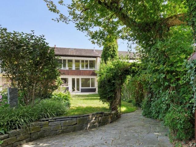 Reihenfamilienhaus kaufen in Conthey, Wallis