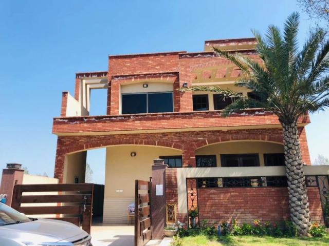 House for sale in Faisalabad, Islamabad Capital Territory