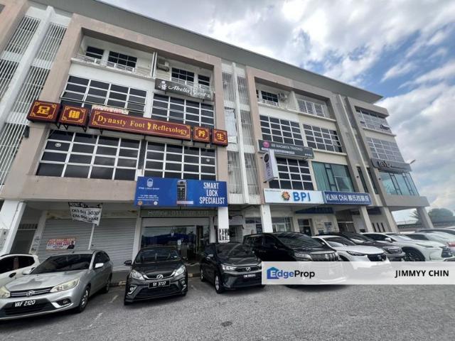 Shop for sale in Kuching