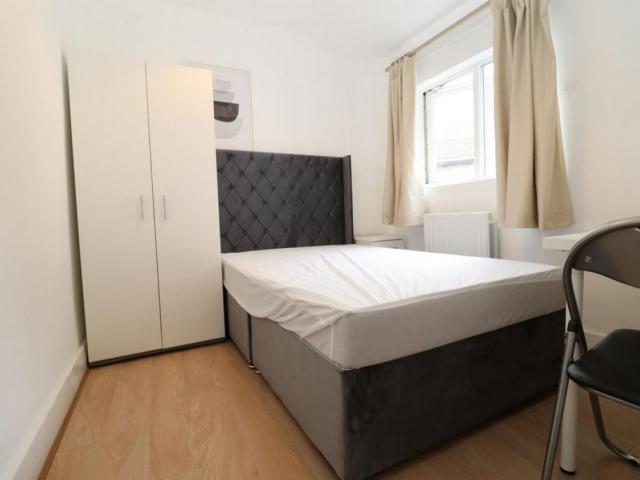 Room for rent in Hammersmith, Greater London