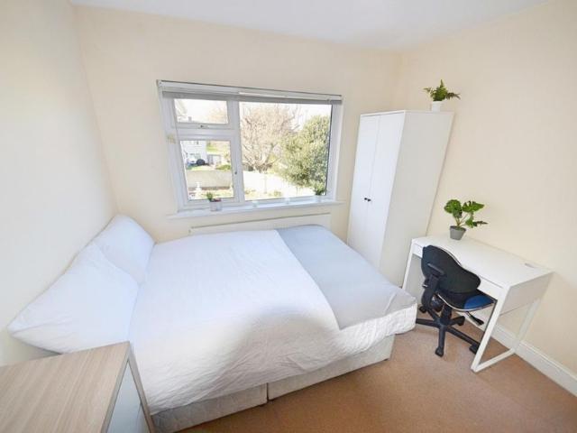 Room to rent in Bluebell, North Tipperary