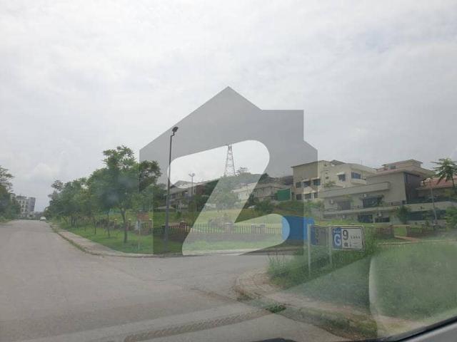 Property for sale in Islamabad