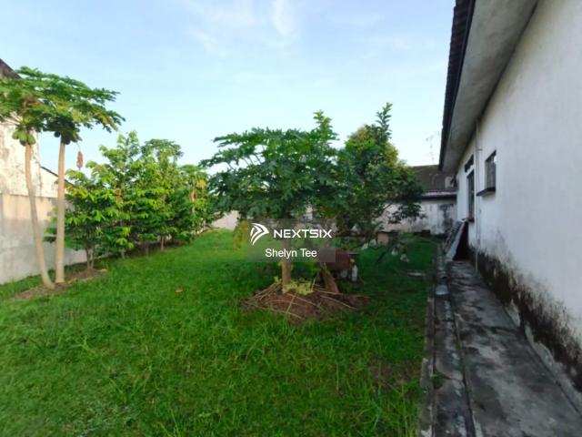 Residential House for sale in Bandar Johor Bahru, Johor