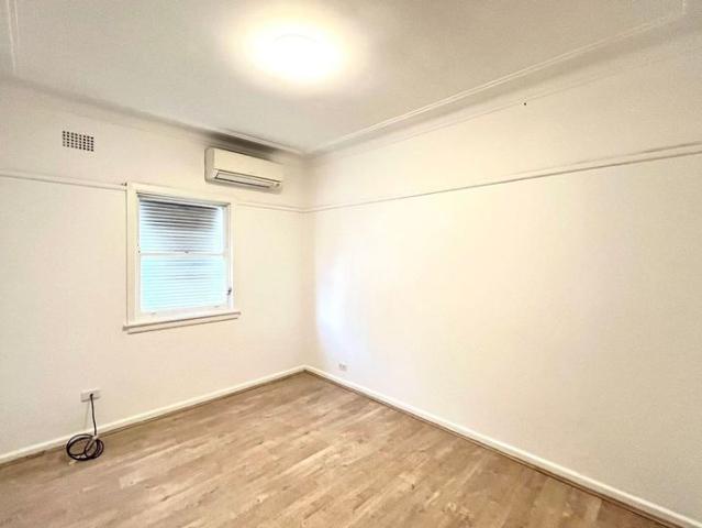 House for rent in Wentworthville, Sydney