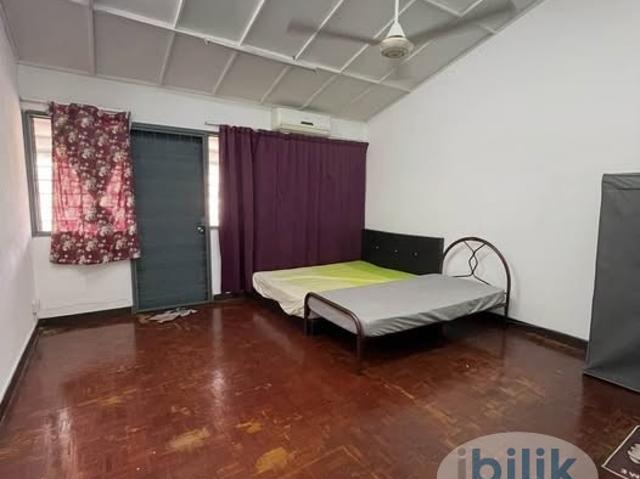 Room for rent in Seputeh, Kuala Lumpur