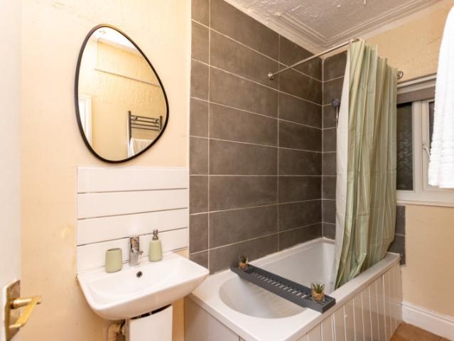 Studio for rent in Blackburn, Isle Of Man