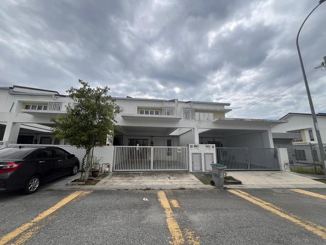 Terraced House for sale in Sendayan Village, Negeri Sembilan