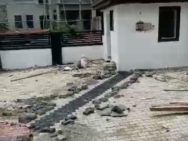 Detached duplex for rent in Abuja, Sokoto