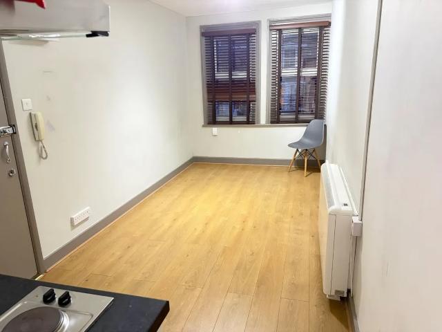Studio for rent in West Hampstead, Greater London