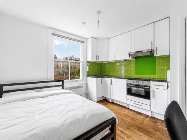 Studio for rent in West Kensington, Greater London