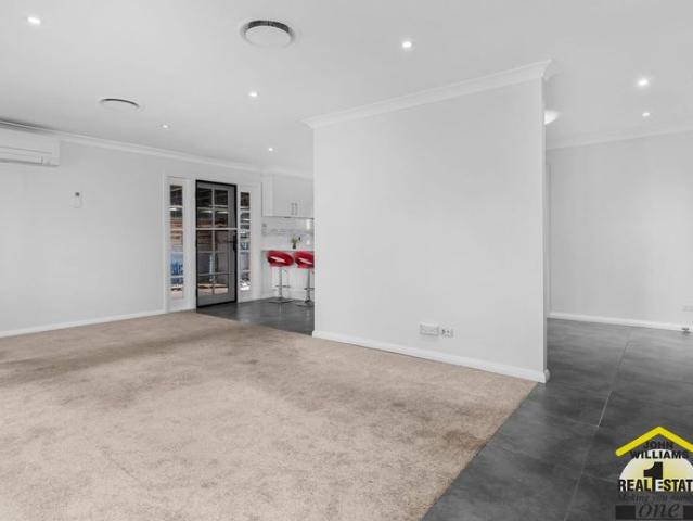 House for rent in Bradbury, Sydney
