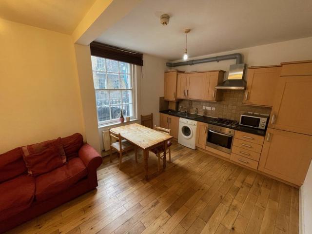 Apartment for rent in Barnsbury, Greater London