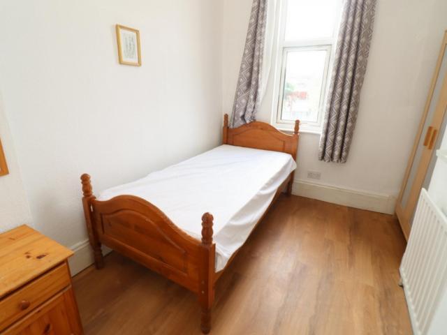 Room for rent in London Borough of Hounslow, Greater London