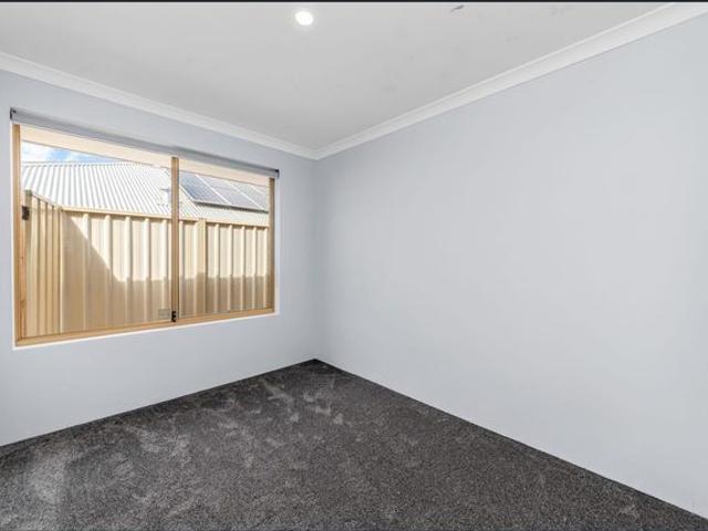 House for rent in Calista, Western Australia