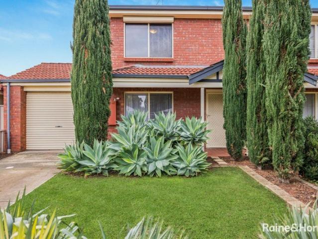 Townhouse for sale in Horseshoe Creek, South Australia